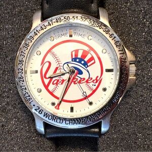 Yankees Game Time Watch - Black and Silve